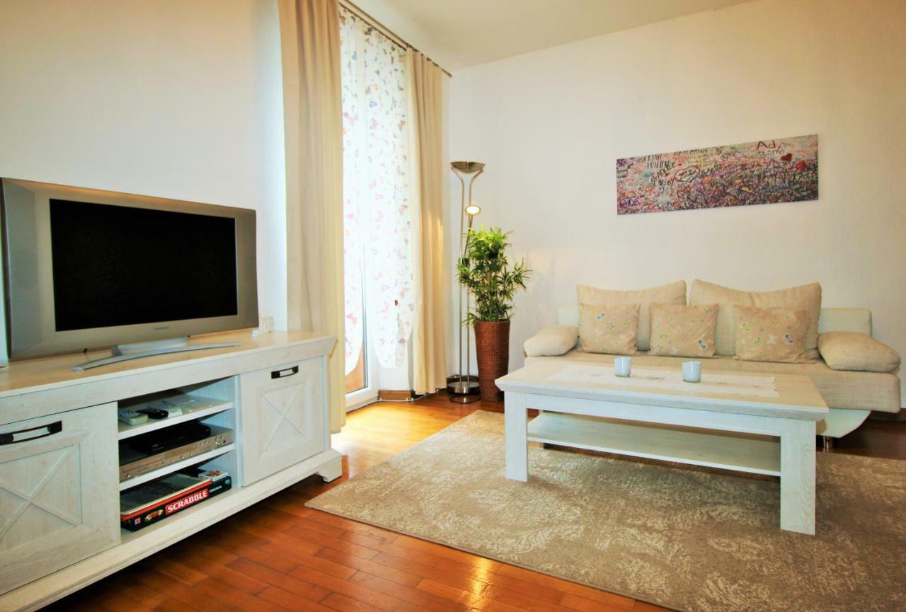 Gaestehaus Koen - Fewo Farfalle Zeltingen-Rachtig Ngoại thất bức ảnh